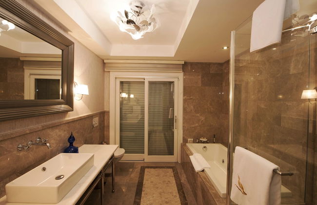 Vhillas Private Luxury Villa Regnum - Photo 29