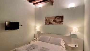 Spacious 4BD Apt Near the Duomo - Foto 2