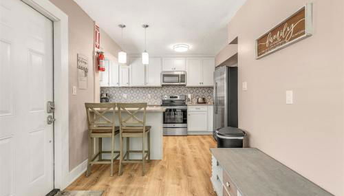 Reel Deal - Waterfront Pool Home, 76' Dock - Foto 4