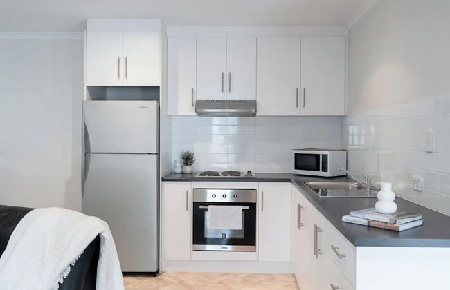 Highway 1 Holiday & Lifestyle Park - Foto 25