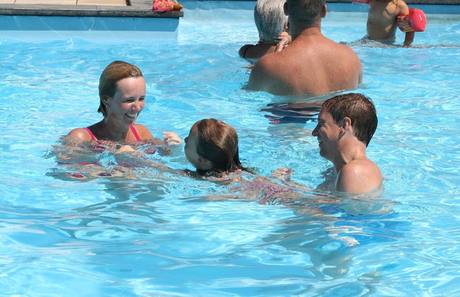 Family Getaway w/ Garden - Photo 11