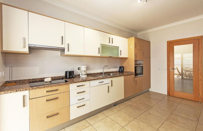 A04 - Large Modern 1 bed Apartment with pool by DreamAlgarve - Foto 7