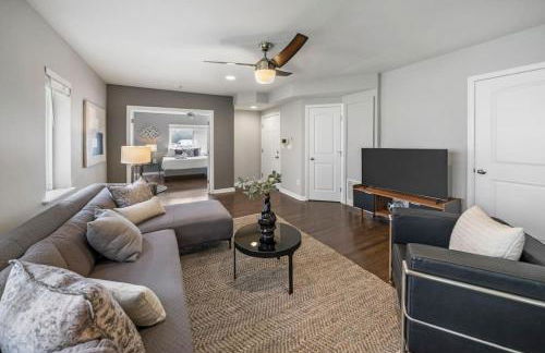 Comfortable 2BR Condo near City Center - Foto 1