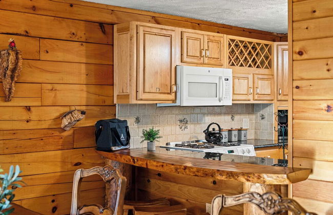 Deer Haven Cabin by Avantstay Waterfront Dock + Firepit - Foto 25