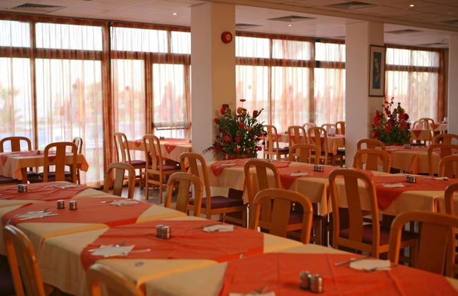 Corallia Beach Hotel Apartments - Foto 19