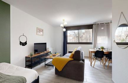 expat renting - Le Cocon Vert - Wifi - Near station - Foto 3