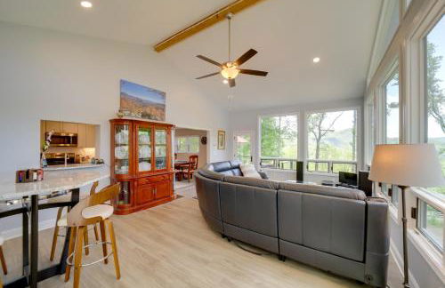 Remote Smoky Mtn Escape with Views and Trail Access! - Foto 5