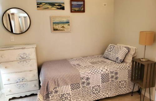 3 Bed, 2 Bath, Waterfront, Dock, Large Driveway - Foto 2