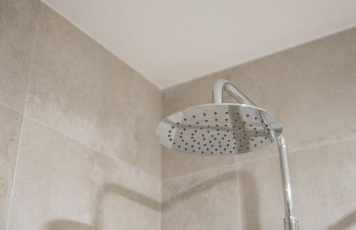 GuestReady - Aveiro stylish stay with a terrace - Photo 36