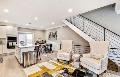 Exceptional Downtown Townhome with Roof Deck -4Bedroom & 3Baths - Foto 4