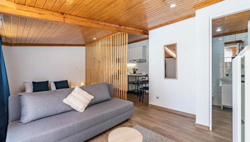 Wake up with the Sea Breeze- House with pool AP1 - Photo 5