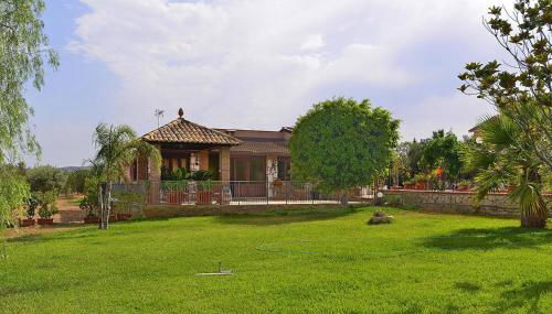 Villa in Sicily with Private Pool & Garden - Foto 2