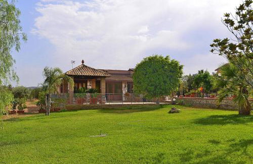 Villa in Sicily with Private Pool & Garden - Foto 2