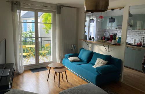 Charmant T2 avec balcon - Golf National à 5 min - Foto 8