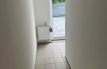 3 Schlafzimmer, Wohnzimmer, Küche, Bad, Terrasse, Parkplatz - Foto 6
