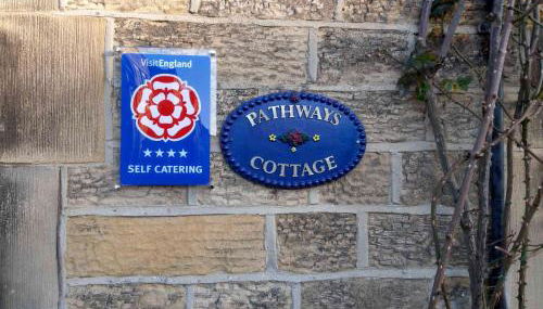Pathways Holiday Cottage a Delightful 18th Century Stone Cottage in Derbyshire - Foto 5