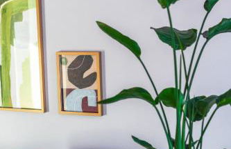 Zentrumsnahe 2-Zimmer Wohnung mit privatem Parkplatz und Balkon - Foto 8