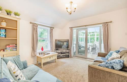 Rose Cottage - Photo 7