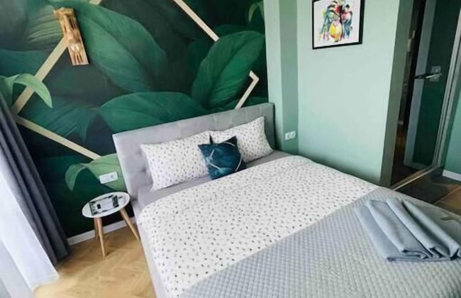 Varna Top Center Luxury One-bedroom Apartment - Photo 8