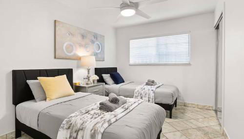 3BR Home Ideal for Work Trips, Family & Long Stays - Foto 4