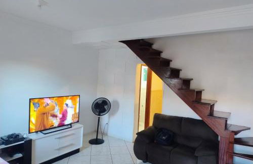 Casa bem localizada - Foto 7