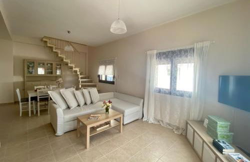 Rebekka's HOUSE - Photo 3