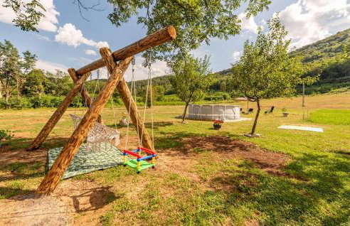 Stunning Home In Licko Petrovo Selo With Wifi - Foto 7