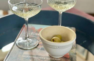 Luxury Cotswolds Cottage with Hot Tub - Foto 41