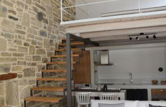 LAINI LUXURY SUITES - Photo 31