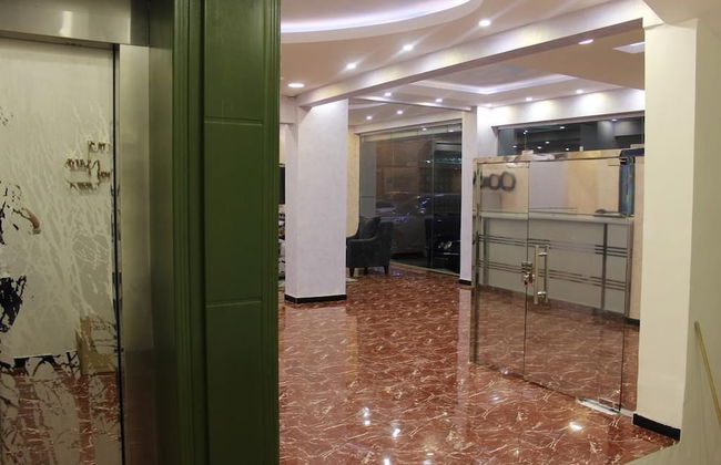 Al Amoria Furnished Apartments 3 - Foto 2