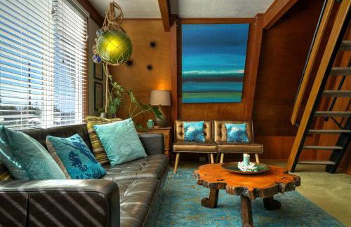 Wonderful A frame Nestled Amidst Trees in Otter Rock, Oregon - Foto 26