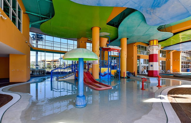 Splash Beach Resort by Book That Condo - Photo 1