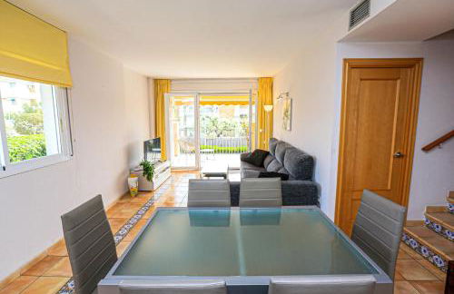 LITORAL COSTA DORADA - BAHIA DORADA Only families - Photo 17