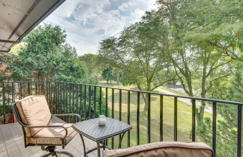 Elegant 4-Season Lake Geneva Condo with Fireplace! - Foto 25