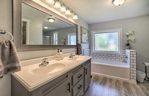 Cozy Ashton Abode with Yard - Near Park and Pool! - Foto 12