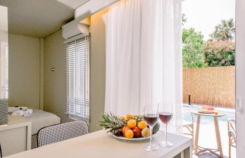 Nidra Studio with private pool - Photo 14