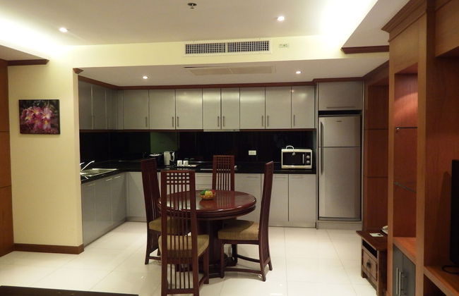 Tara Court Hotel - Photo 22