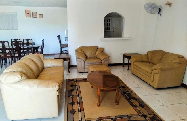 Comfy Haven - Photo 34