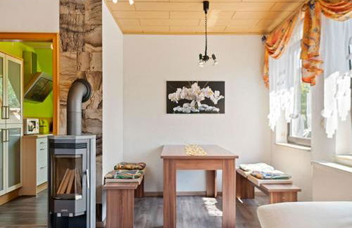 Charmante Dachgeschoss Ferienwohnung im Erzgebirge - Foto 7