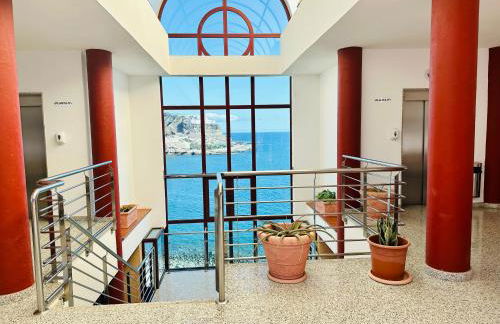 Su Eminencia - Sea View Apartment with Modern Comforts - Foto 41