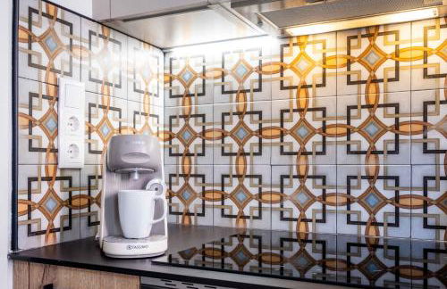 Classy Studio Apartment with Unique Design - Photo 12