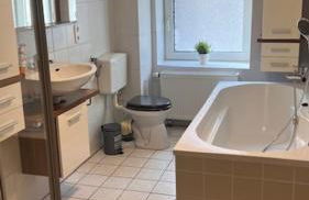 Komfortable 100 qm Monteurwohnung ab 3 Personen - ab 3 Nächten - Foto 2