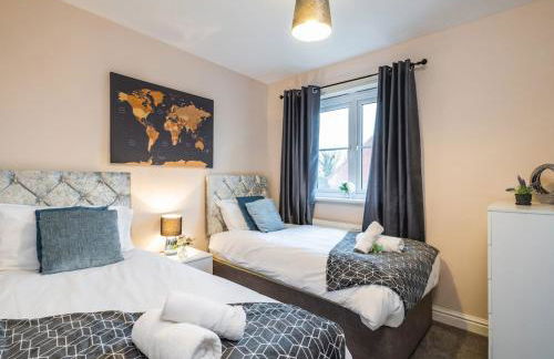 Letto Serviced Accommodation -Sleeps 7 - PE7 - FREE Parking - Foto 9