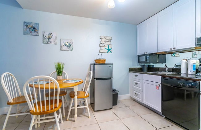 506 Little Harbor Inn - Photo 60