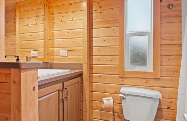 NEW Moondance Majestic Mini Cabin Cathedral Rock - Foto 19