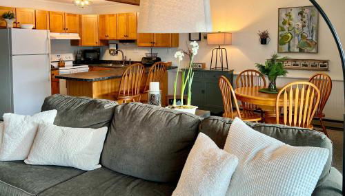 Glen Condo with Mountain Views Walk to Story Land - Foto 5