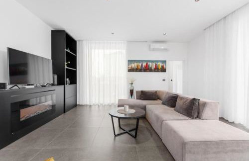 Villa Nura for 8 persons near Poreč with 36 m2 heated pool, with sauna & sea view - Foto 16