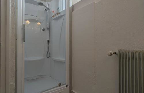Maison calme avec grand terrain, proche commodités et sites médiévaux - FR-1-582-133 - Foto 17