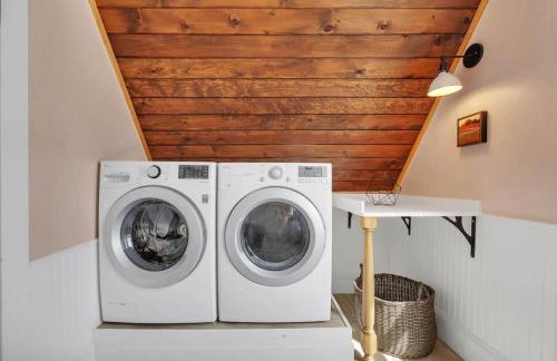 Sugar Maple Farm near Acadia - 5 Bedrooms, 5 Beds with FirePit and Large Deck - Foto 52