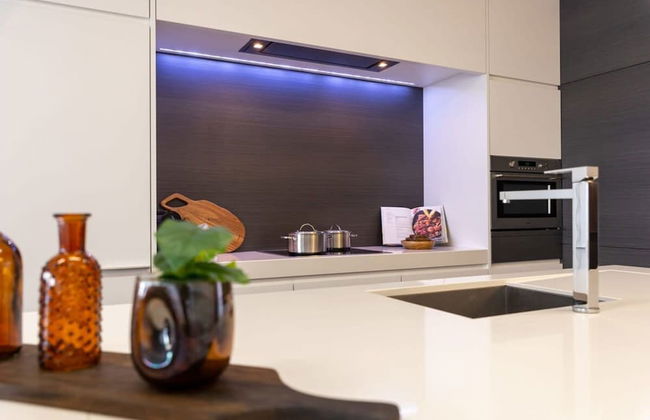 Modern Apartment at the Beach With Parking - Foto 40